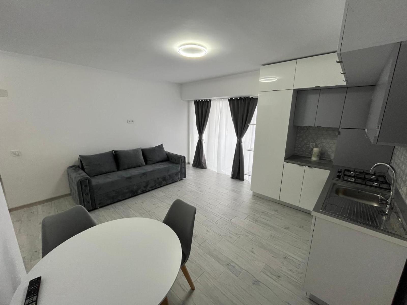 Luxy Apartman Craiova Kültér fotó